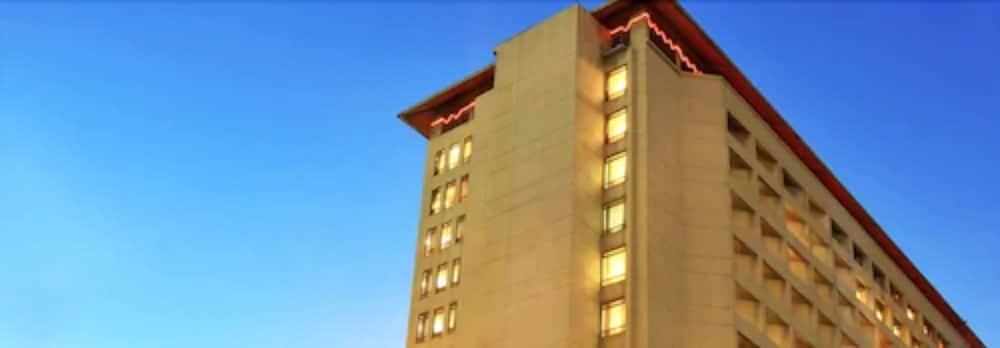 Hotel Bidakara Jakarta Jacarta Exterior foto