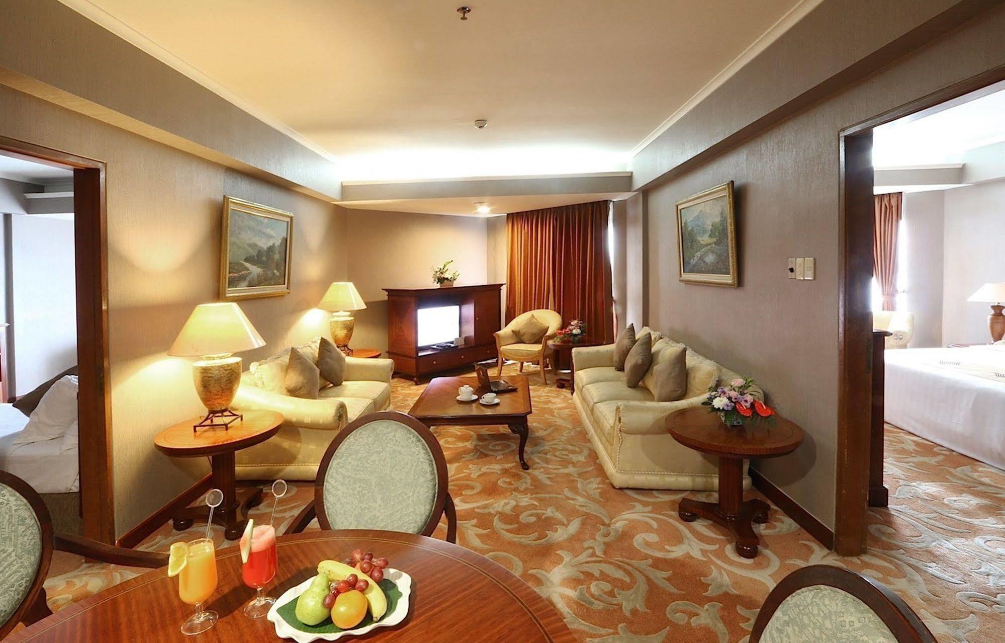 Hotel Bidakara Jakarta Jacarta Exterior foto